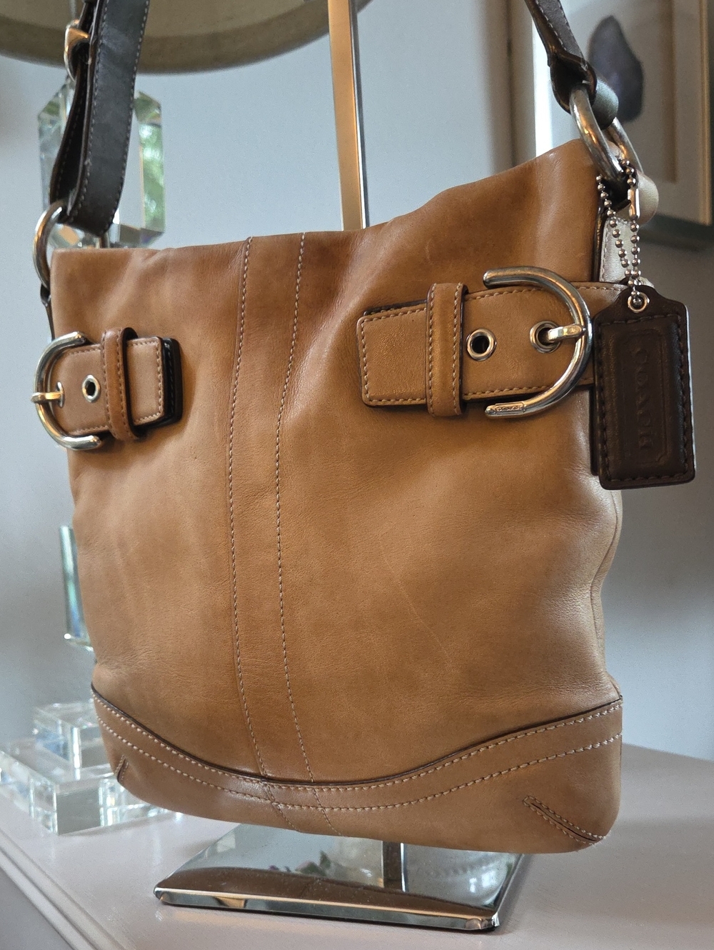COACH 2005 Tan SOHO Slim Duffle Leather Shoulder Bag